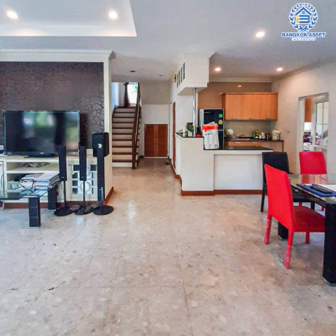 *****บ้านเดี่ยวมือสองย่านนนทบุรี ม.ลัดดารมย์ ราชพฤกษ์-รัตนาธิเบศร์2 เนื้อที่กว้างขวางมากถึง 112.50 ตร.ว.  ฟังก์ชัน 5 ห้องนอน 5 ห้องน้ำ ที่จอดรถ 2 คัน บนทำเลแห่งการเดินทาง เชื่อมต่อถนนราชพฤกษ์